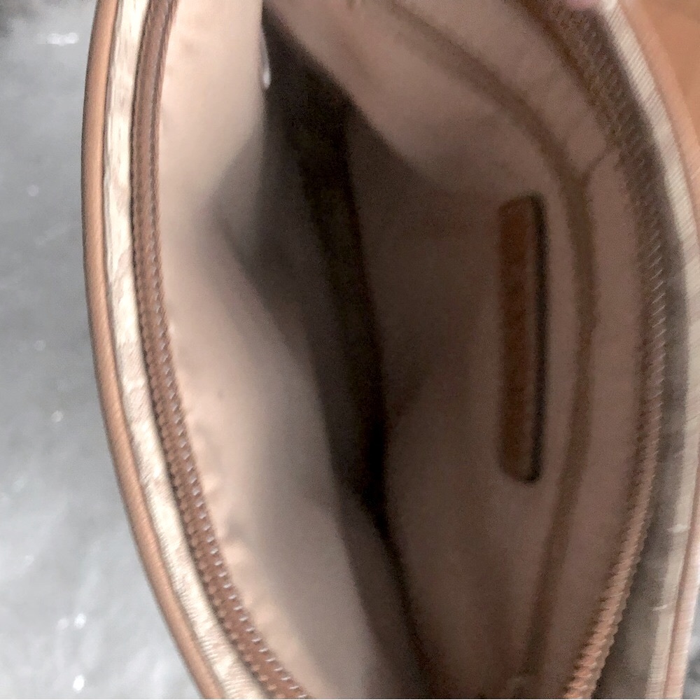 FOSSIL SHOULDER BAG - Picture 7 of 9